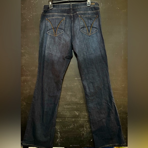 🎁🎄Like New KUT from the Kloth Karen Baby Bootcut Jeans‼️ - Picture 2 of 2